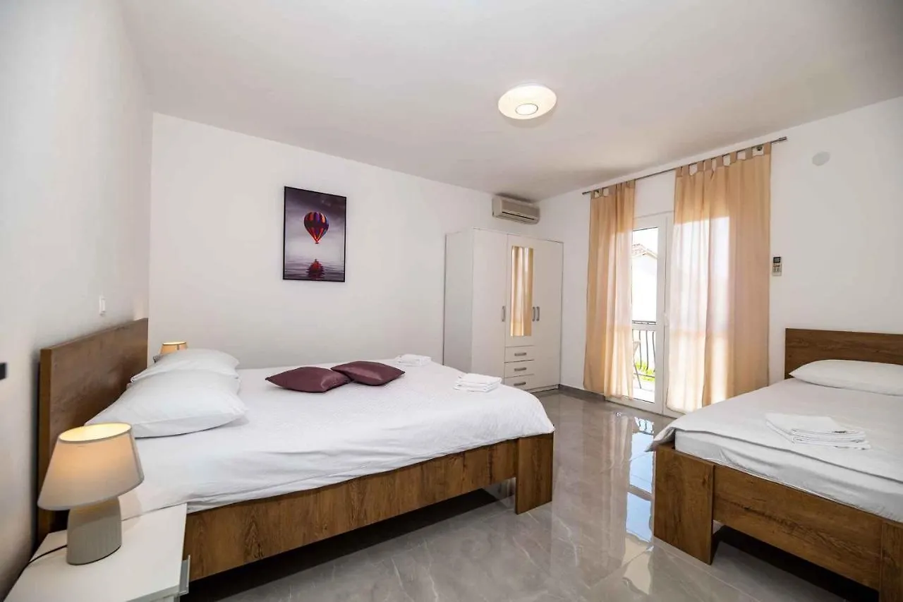 Apartments In Seline - Paklenica Riviera 41711