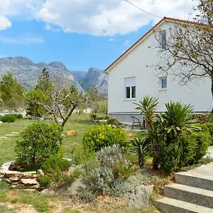 Apartament Zara, Seline