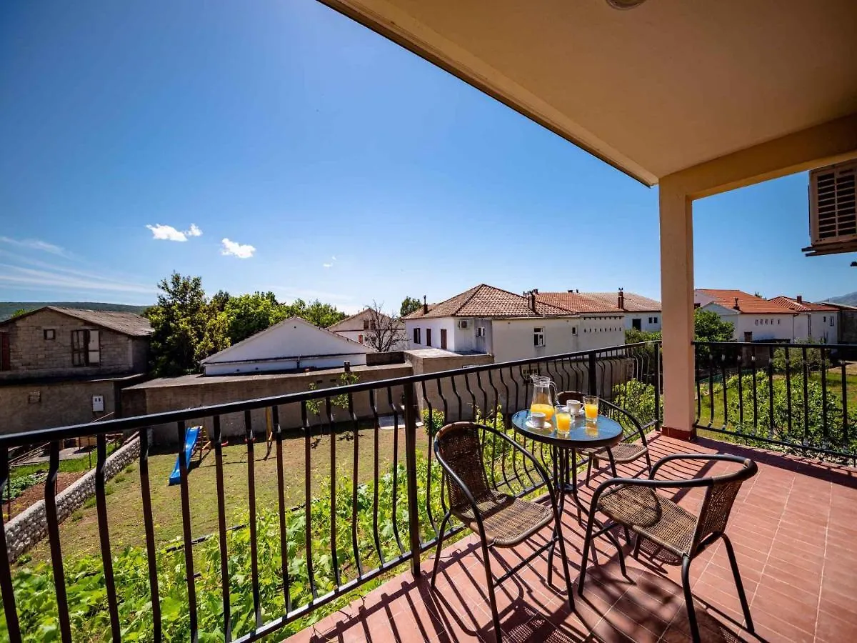 Apartments In Seline - Paklenica Riviera 41711